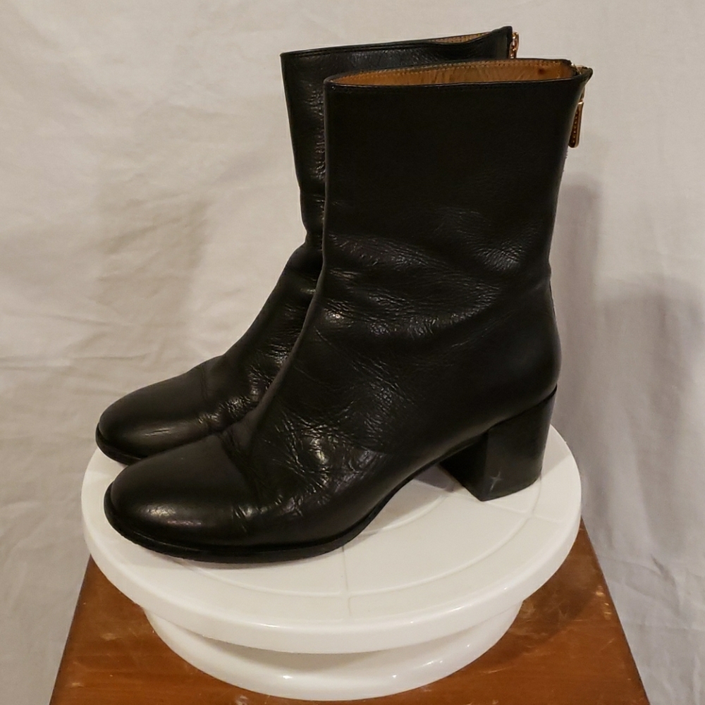 Carlo Pazolini Leather ankle boot 👢